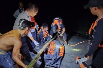 SAR temukan lansia yang tenggelam di Sungai Ciwulan Tasikmalaya