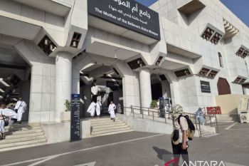 Masjid Aisyah Tan'im jadi tempat favorit miqat jamaah calon haji Indonesia