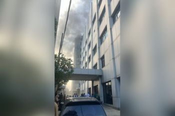 Gedung layanan jantung RSUD dr Soetomo Surabaya kebakaran