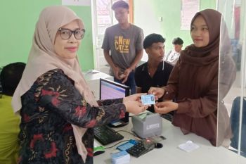 Bentuk komitmen pelayanan ke masyarakat, Pemkab Pasaman Barat buka layanan adminduk di hari libur-cuti bersama