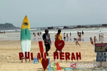 Naysila Mirdad minta saran mama, perani wanita hamil
