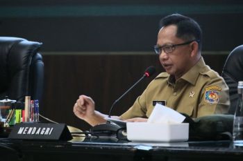 Mendagri meminta pemda waspada dampak geopolitik terhadap ekonomi
