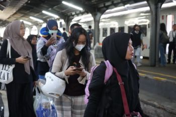 Penumpang kereta di Daop 9 capai 112 ribu orang selama libur panjang