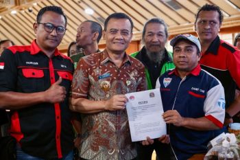 Gubernur Jateng janji mengawal perjuangan hak dan kesejahteraan ojol