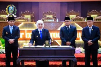 Pemprov dan DPRD Jatim sepakati dua raperda strategis