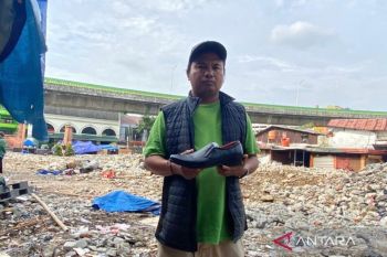 Pedagang Taman Puring mengaku pendapatan menurun usai kebakaran 2025