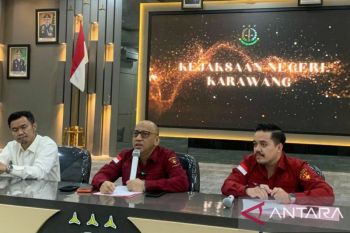 Kasus dugaan korupsi KPR, Kejari Karawang tahan tiga tersangka