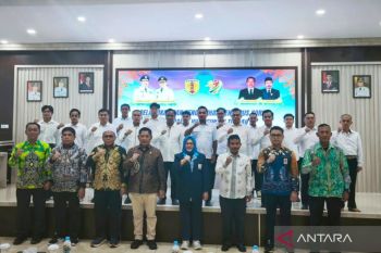 Bupati HST lantik Supriadi pimpin pengurus KORMI