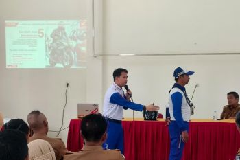 Astra Motor Kalbar edukasi keselamatan berkendara di Sungai Kakap
