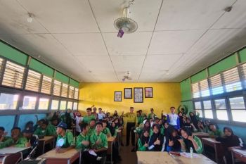 Astra Motor Kalbar edukasi keselamatan berkendara pelajar Sungai Kakap