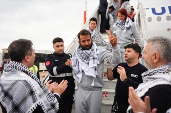 Menlu RI jamin 9 WNI aktivis flotilla Gaza pulang ke tanah air
