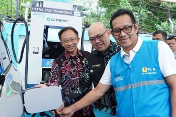 PLN operasikan SPKLU ke 5000 perkuat ekosistem kendaraan listrik