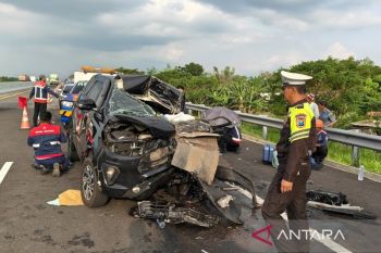 Kecelakaan mobil anggota DPR di Tol Paspro tewaskan 2 orang