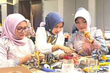 Ladies program APEKSI se-Kalimantan gelar pelatihan buat pokok telok