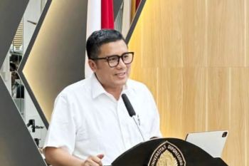 Legislator: Politik kontemporer mendorong pembaruan pendekatan teoritis