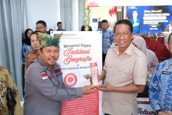 Menteri Hukum tinjau booth Indikasi Geografis Kanwil Kemenkum Babel