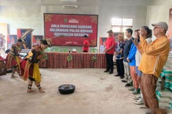 Wisatawan Amerika Serikat dikenalkan budaya dan wisata Pulau Kupang