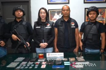 Polisi ungkap peredaran ratusan gram tembakau sintetis di Jaktim