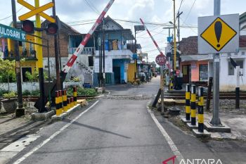 KAI tata 20 perlintasan sebidang di Malang guna cegah kecelakaan