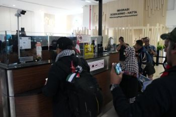 Immigration eases return of 9 Indonesians detained by Israel