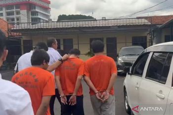 Mengaku anggota polisi, tiga perampok di Palmerah berhasil dibekuk