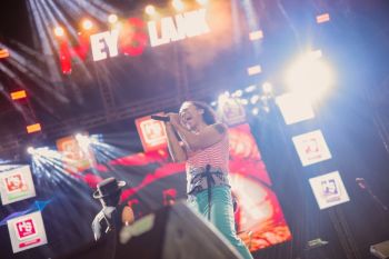 Konser musik "HS Hey Slank: Berani Kita Beda" di Palembang sedot 20 ribu penonton