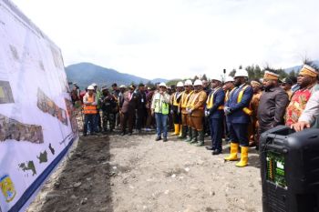 Meki Nawipa: Pemkab Puncak fokus bangun SDM