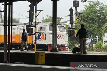 KAI Cirebon siapkan 39.730 tiket untuk libur Idul Adha