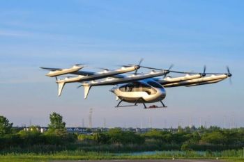 AutoFlight Rampungkan Uji Terbang dengan Formasi Tiga Pesawat Berbeda, V5000 Matrix Resmi Masuki Tahap Sertifikasi Kelaikudaraan