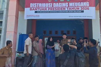 Pemkab Aceh Selatan distribusikan 4.090 paket daging bantuan Presiden