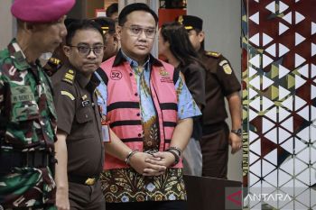 Kasus perintangan perkara: Apa peran eks Ombudsman RI Yeka Hendra?