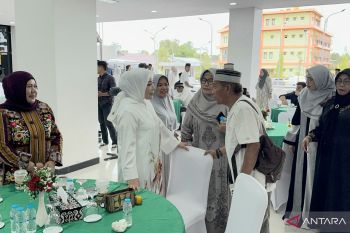 Anggota DPR RI salurkan hewan kurban ke wilayah padat penduduk Kaltara