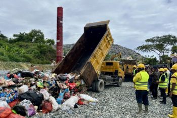 DLHK sebut produksi sampah Kota Jayapura capai 240 ton per hari