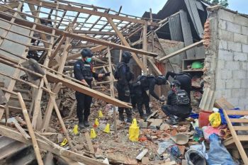 Polisi menduga ledakan rumah di Malang disebabkan petasan racikan