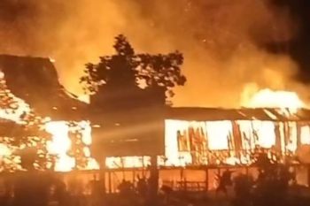 Gereja Katolik Stasi Santo Fransiskus terbakar