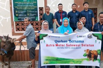 Asmo Sulsel salurkan hewan kurban untuk Masjid Darul Intiqal Makassar