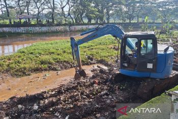 Pemprov DKI targetkan 20 proyek pengendali banjir rampung pada 2027