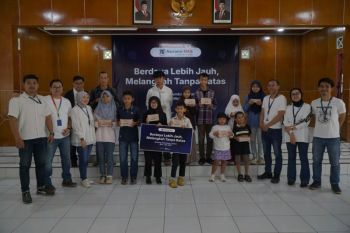Sekolah Relawan dan asuransi MAG berikan 157 bantuan alat penunjang disabilitas