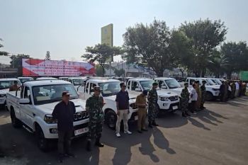 30 unit pickup 4X4 diserahkan ke Kopdes Merah Putih di Karanganyar