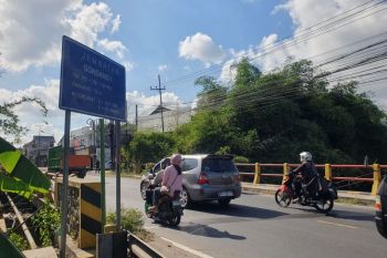 Penutupan jalan nasional Tulungagung-Trenggalek kembali ditunda