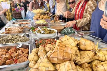 Pemprov Maluku dorong Festival Ketupat wisata budaya unggulan