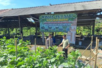 Polres Blitar beri pendampingan petani manfaatkan lahan produktif