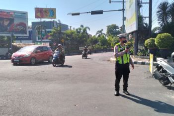 Perbaikan jembatan, Dishub dan Polres Kediri siaga antisipasi macet di Kaliombo