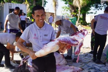 Aruna Senggigi Lombok gelar program CSR penyelenggaraan hewan kurban