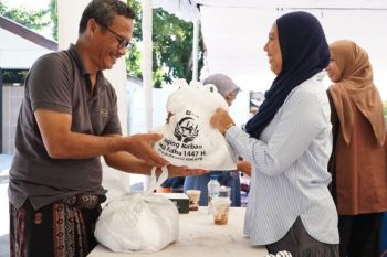 PLN UIW NTB salurkan 22 ekor hewan kurban kepada 1.800 penerima manfaat