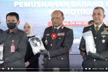 Polisi selidiki temuan 22 kilogram kokain di pesisir Sumenep - VIDEO