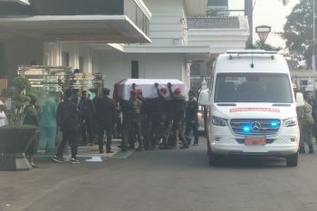 Jenazah Ryamizard Ryacudu tiba di kantor Kemenhan