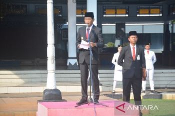 Pemkab Batang serukan hidupkan kembali semangat gotong royong