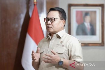 Kepala Staf Kepresidenan ungkap alasan Presiden ganti Kepala BGN