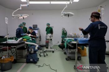 Dokter imbau ibu hamil konsumsi vitamin cegah bayi bibir sumbing